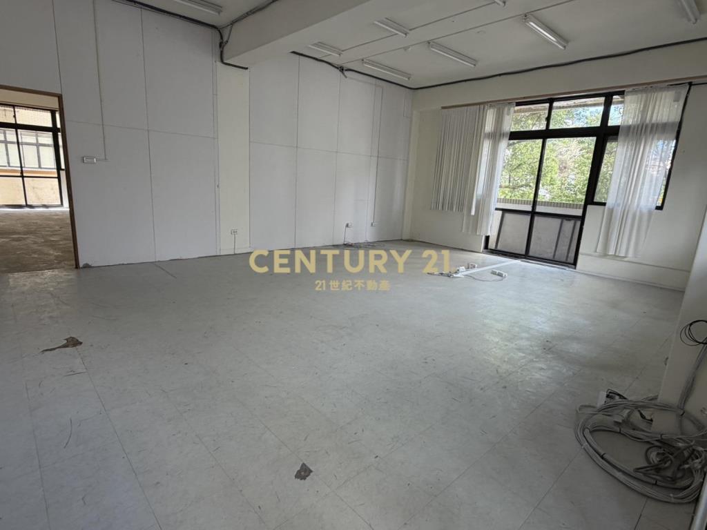 與聯發科為臨*低公設核心廠辦*都更啟動