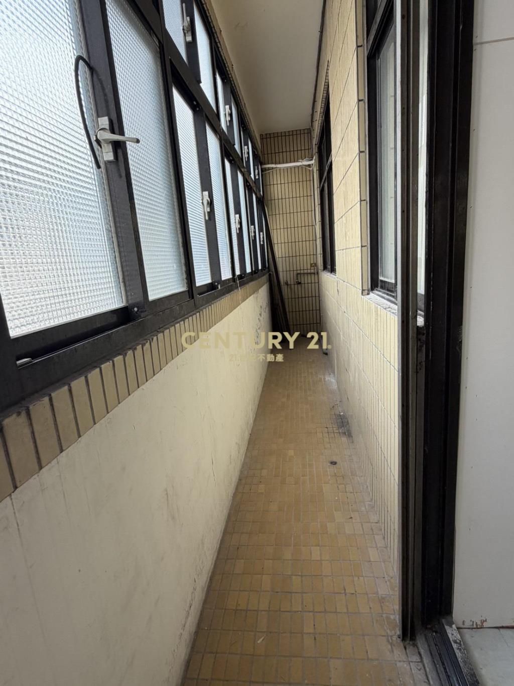 與聯發科為臨*低公設核心廠辦*都更啟動