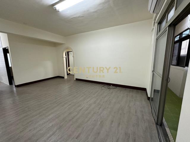 內科運動中心大港墘公園旁3房大雅寓