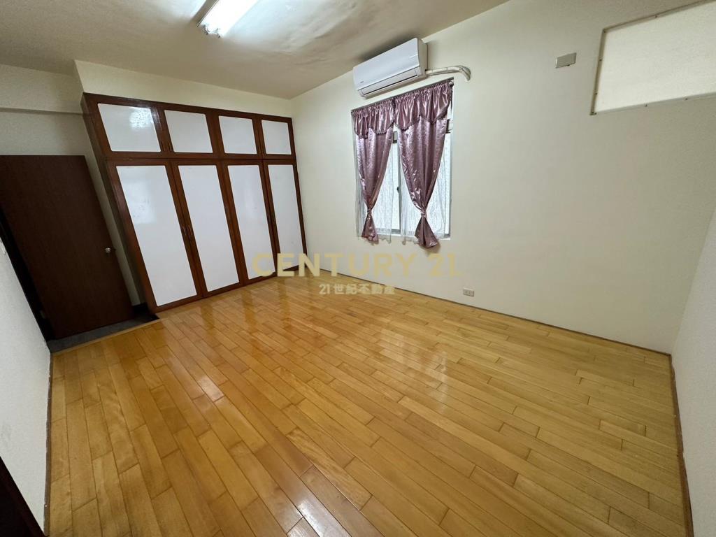 內科運動中心大港墘公園旁3房大雅寓