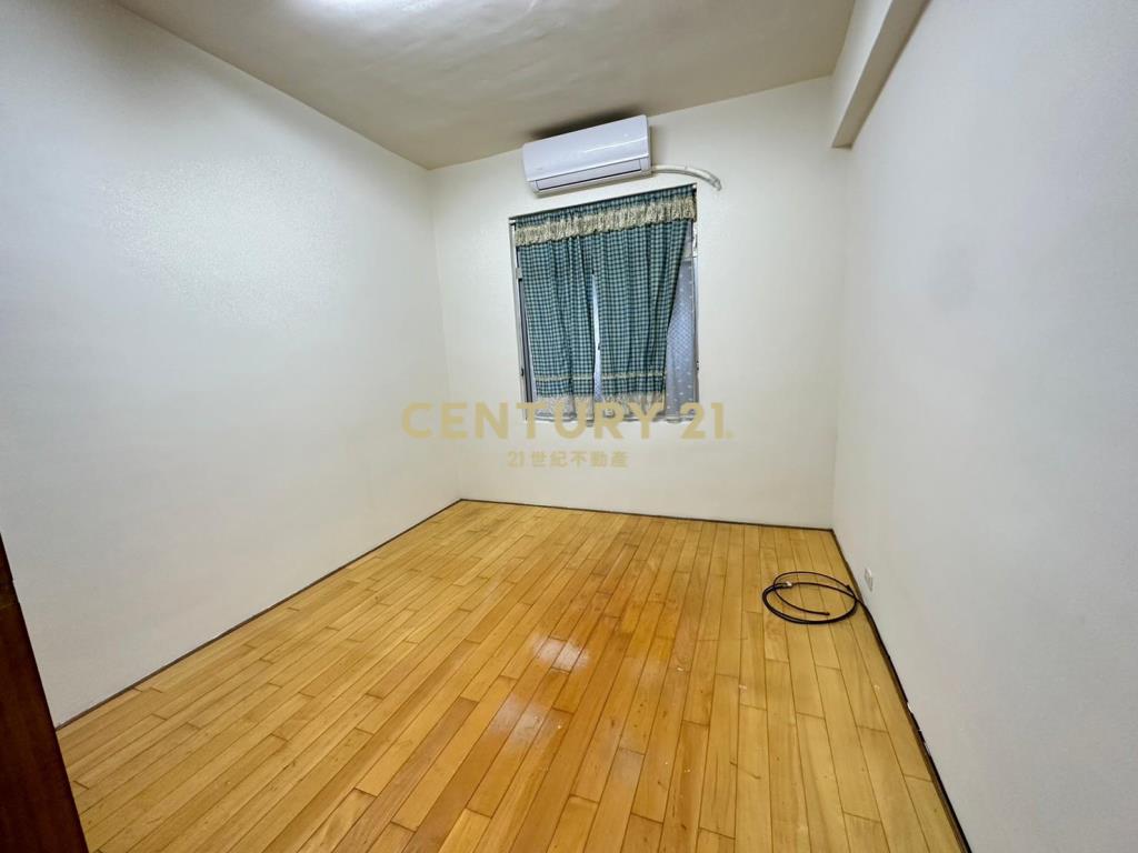 內科運動中心大港墘公園旁3房大雅寓