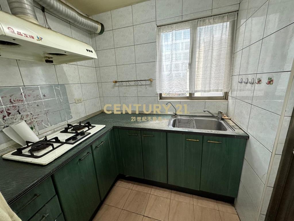 內科運動中心大港墘公園旁3房大雅寓