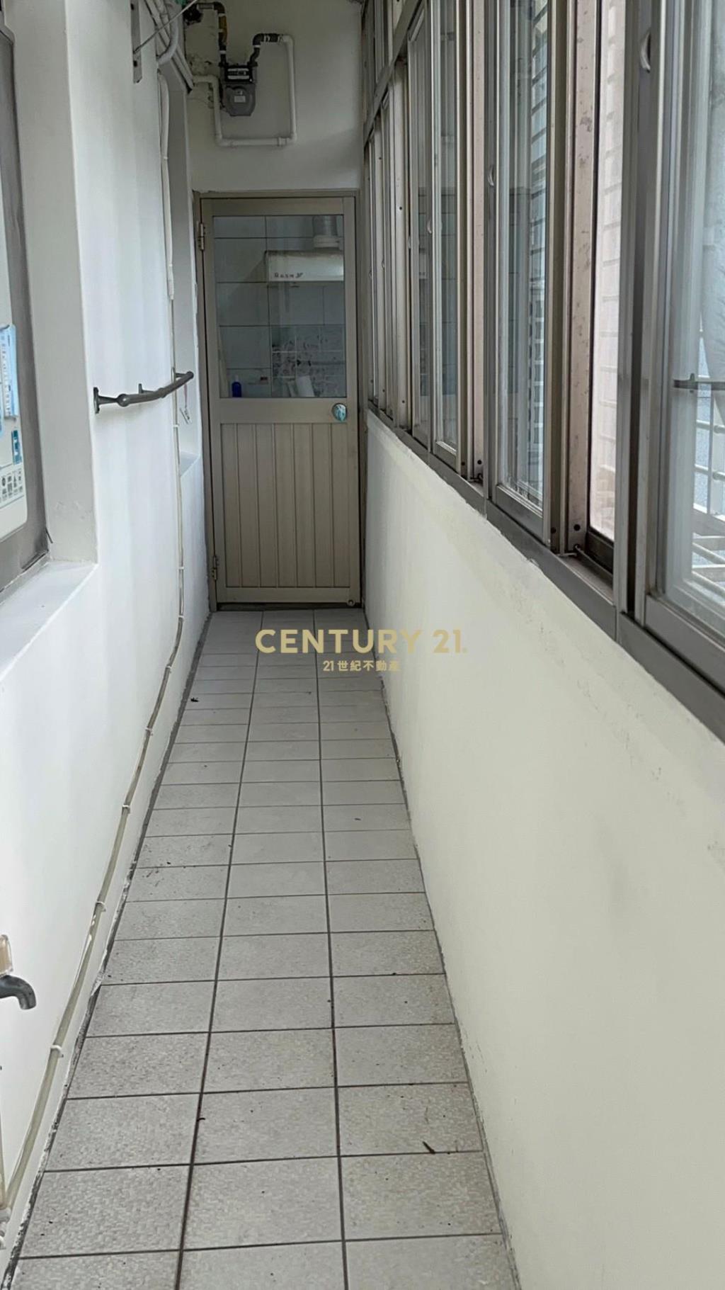 內科運動中心大港墘公園旁3房大雅寓