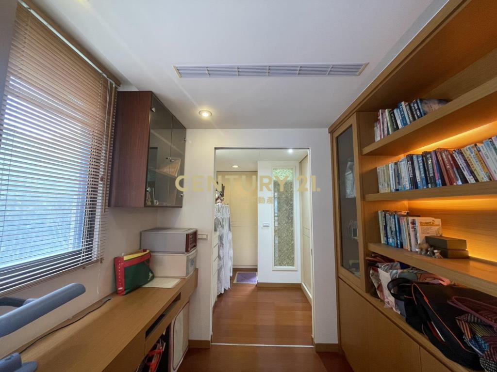 一院香電梯別墅雙車位