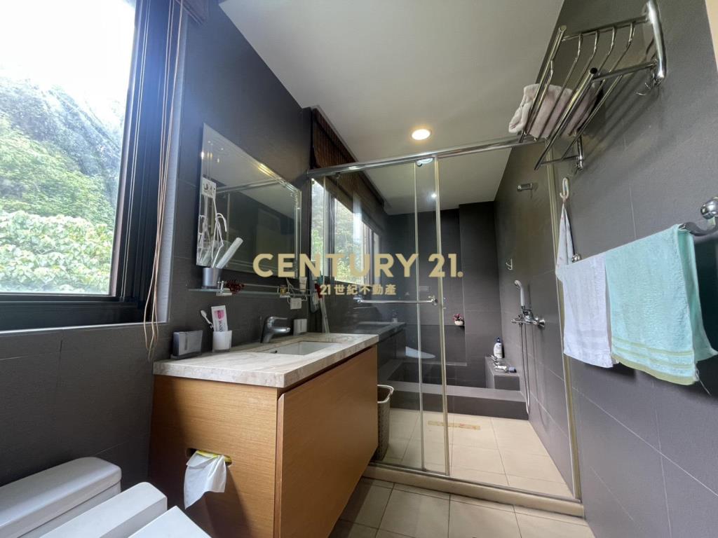 一院香電梯別墅雙車位