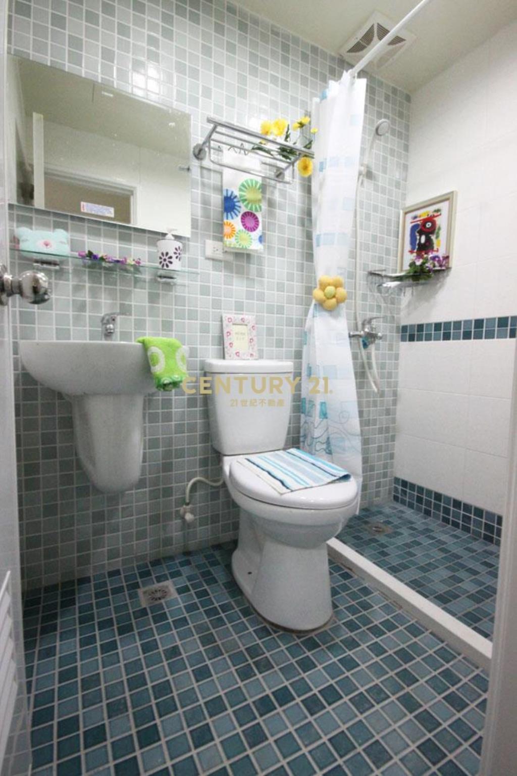 明湖開價投報4%收租屋+都更題材