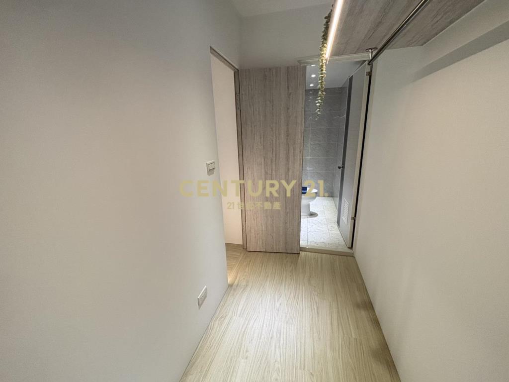 麗山學區門前停車一樓