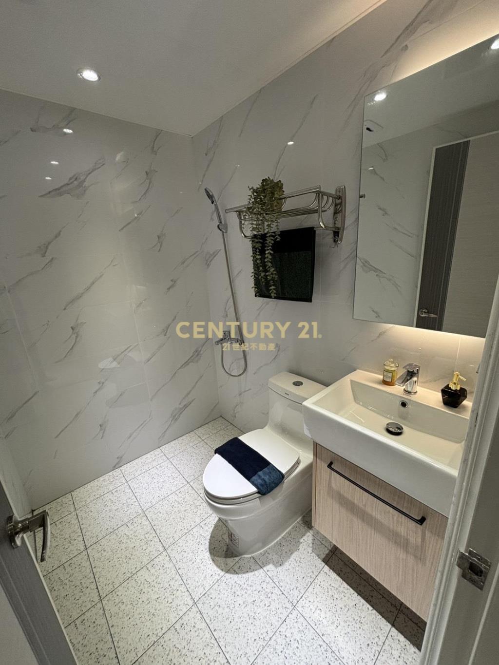 麗山學區門前停車一樓