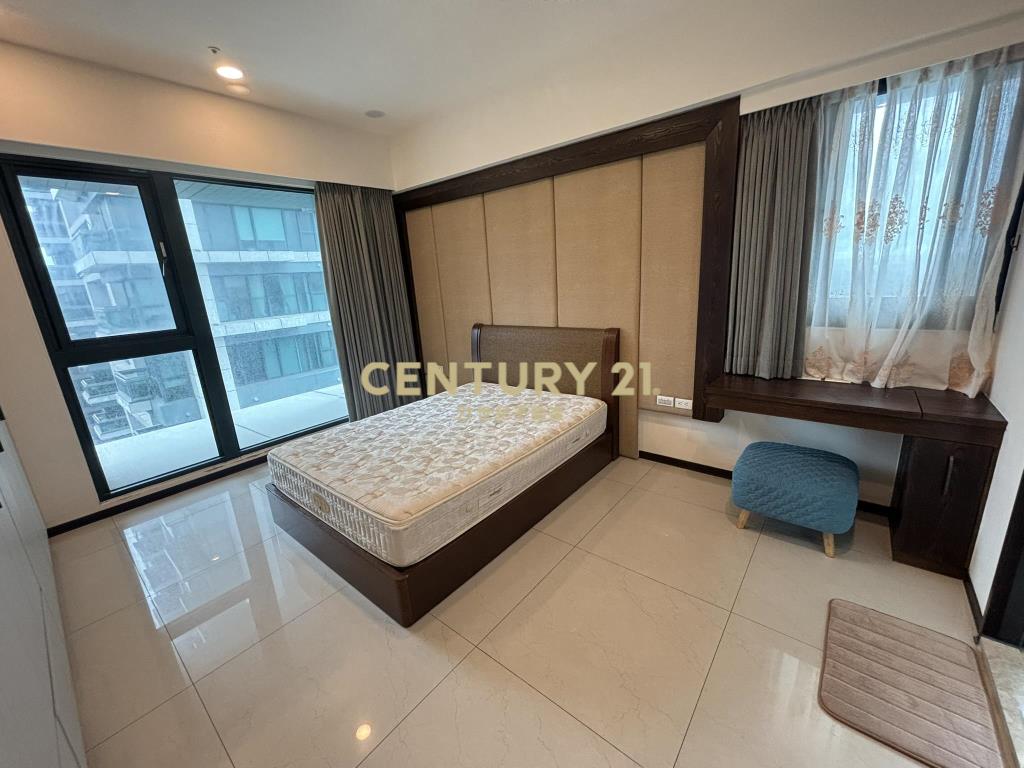 世紀長虹3房雙車景觀視野戶