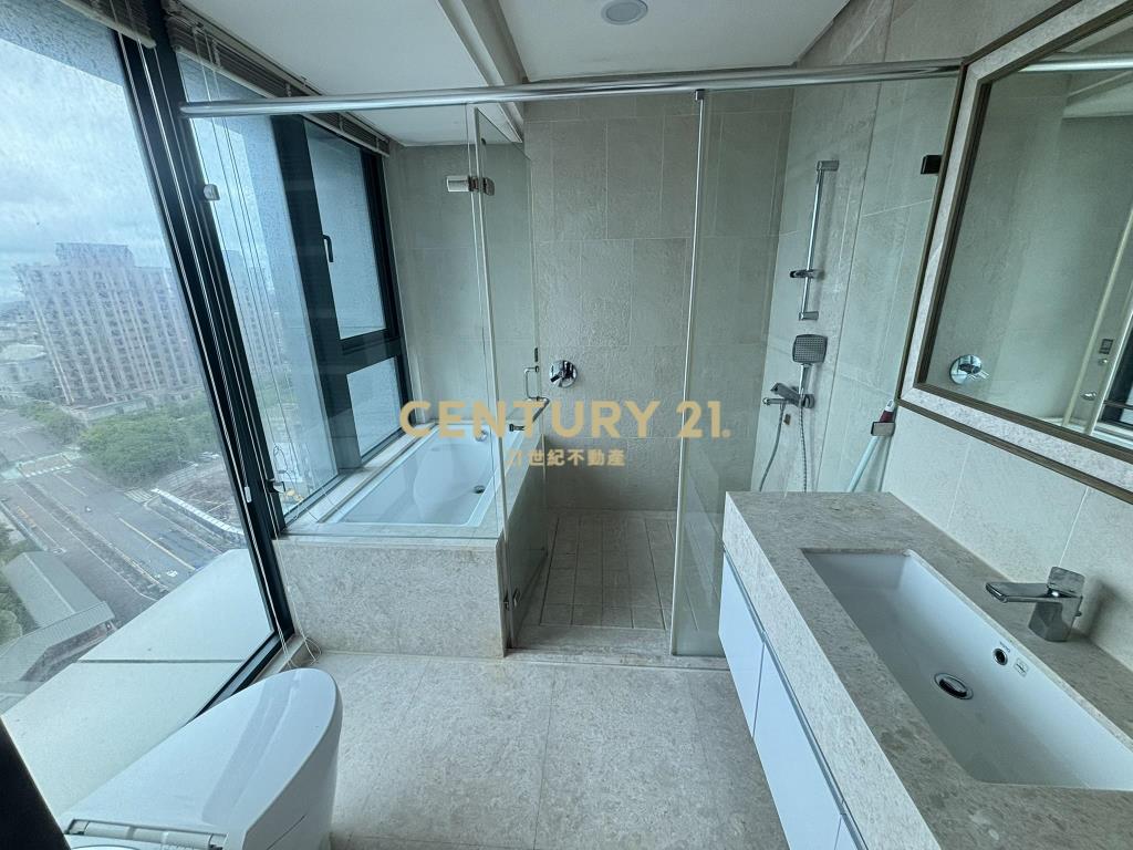 世紀長虹3房雙車景觀視野戶