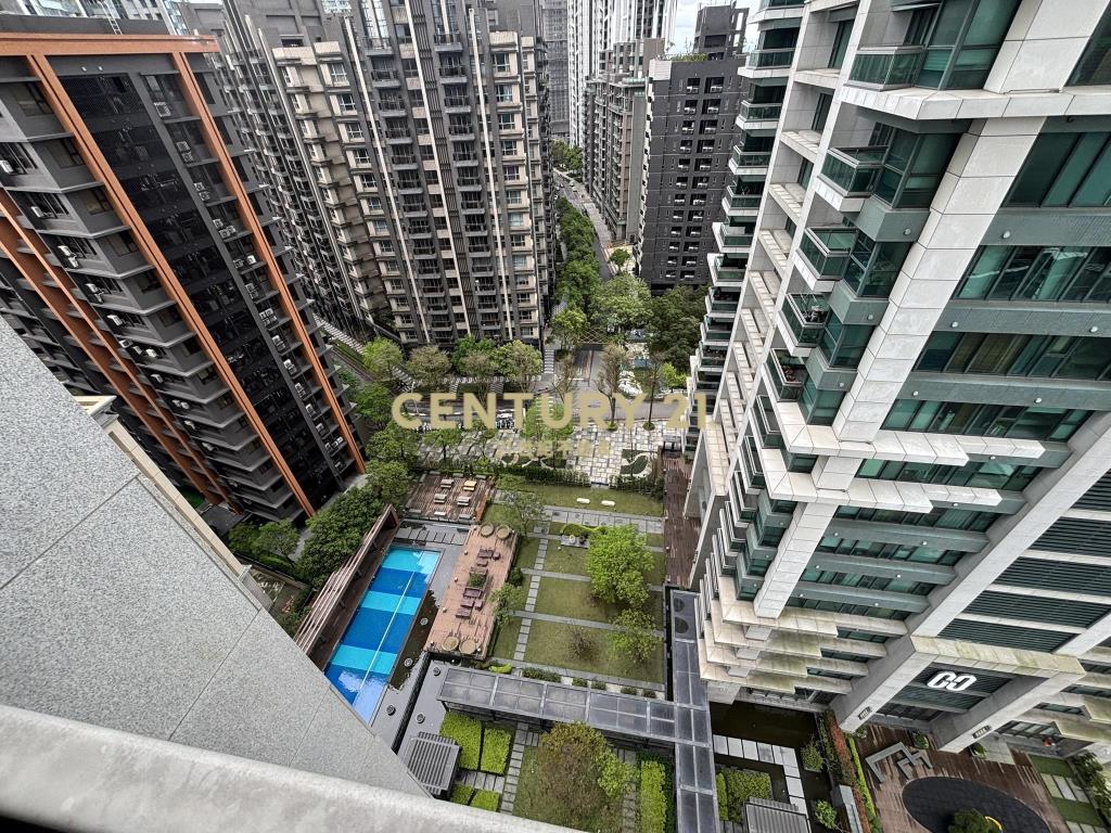 世紀長虹3房雙車景觀視野戶