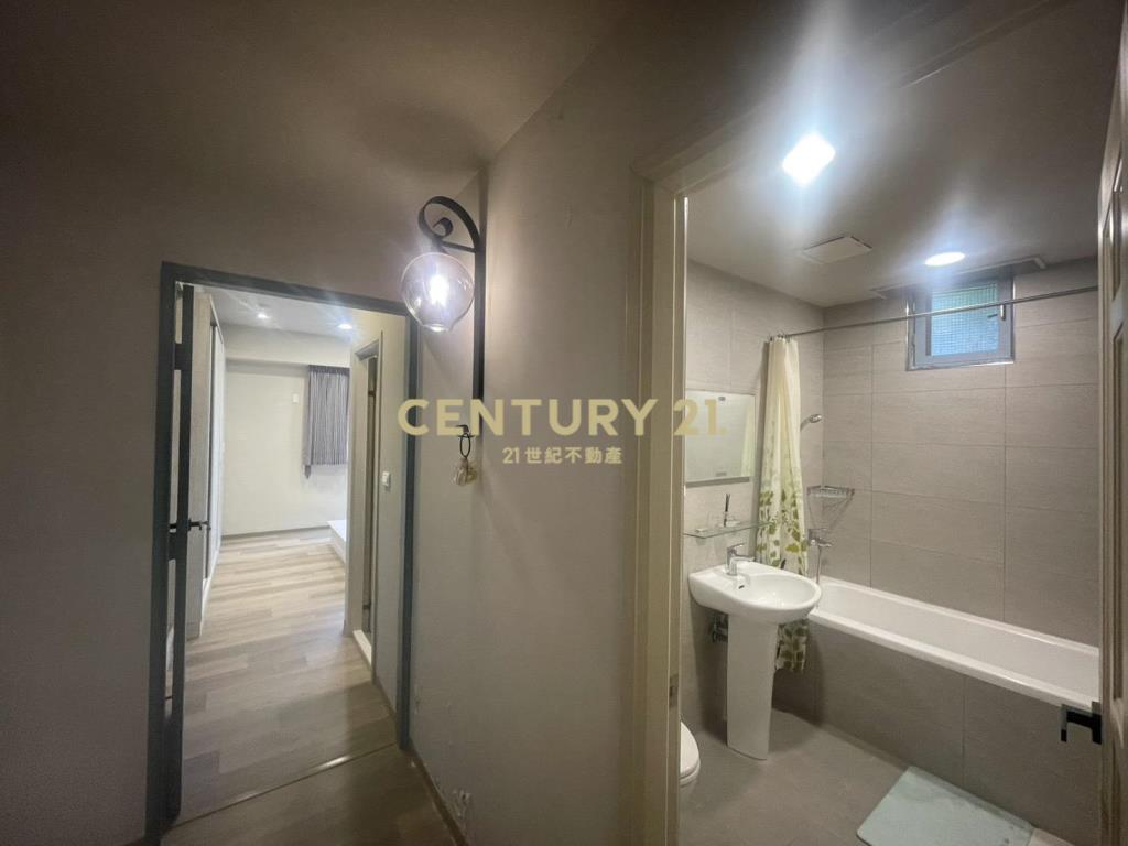 合家歡綠意滿窗一樓