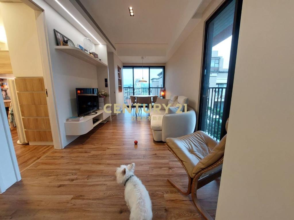 葫洲麗湖嵐天三面採光精緻溫馨二房