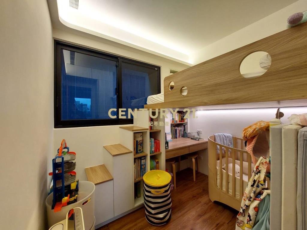 葫洲麗湖嵐天三面採光精緻溫馨二房