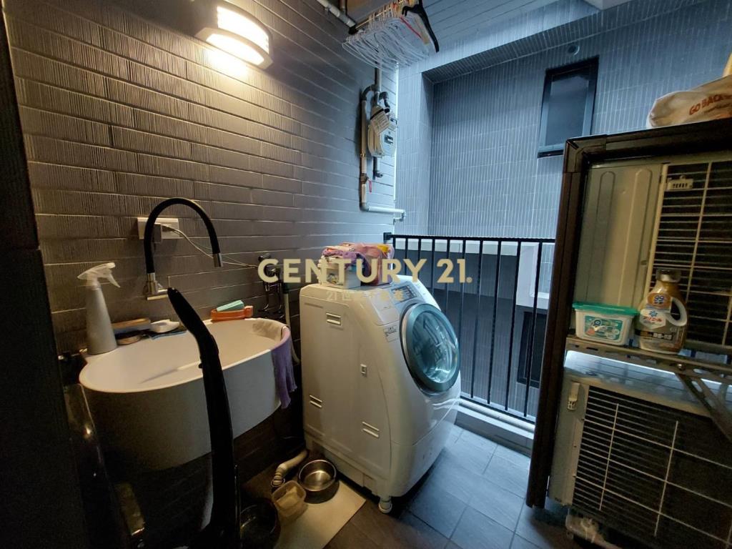 葫洲麗湖嵐天三面採光精緻溫馨二房