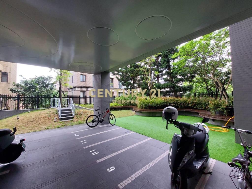 葫洲麗湖嵐天三面採光精緻溫馨二房