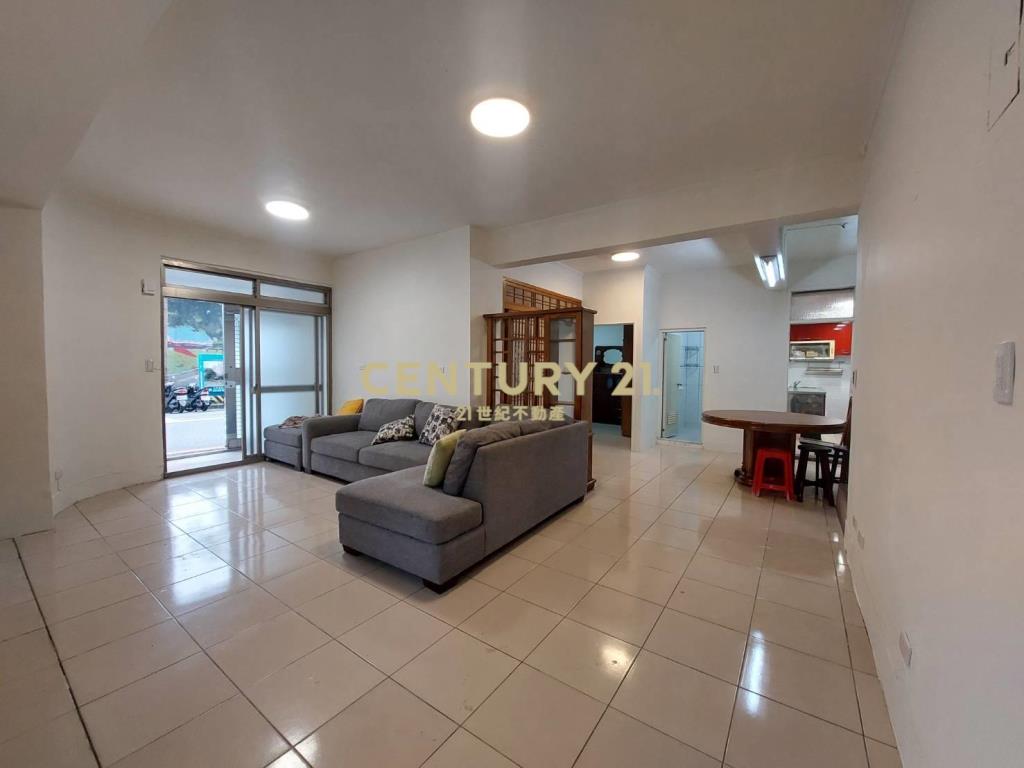 潭美新明公寓一樓門口好停車二房