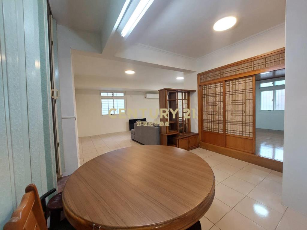 潭美新明公寓一樓門口好停車二房