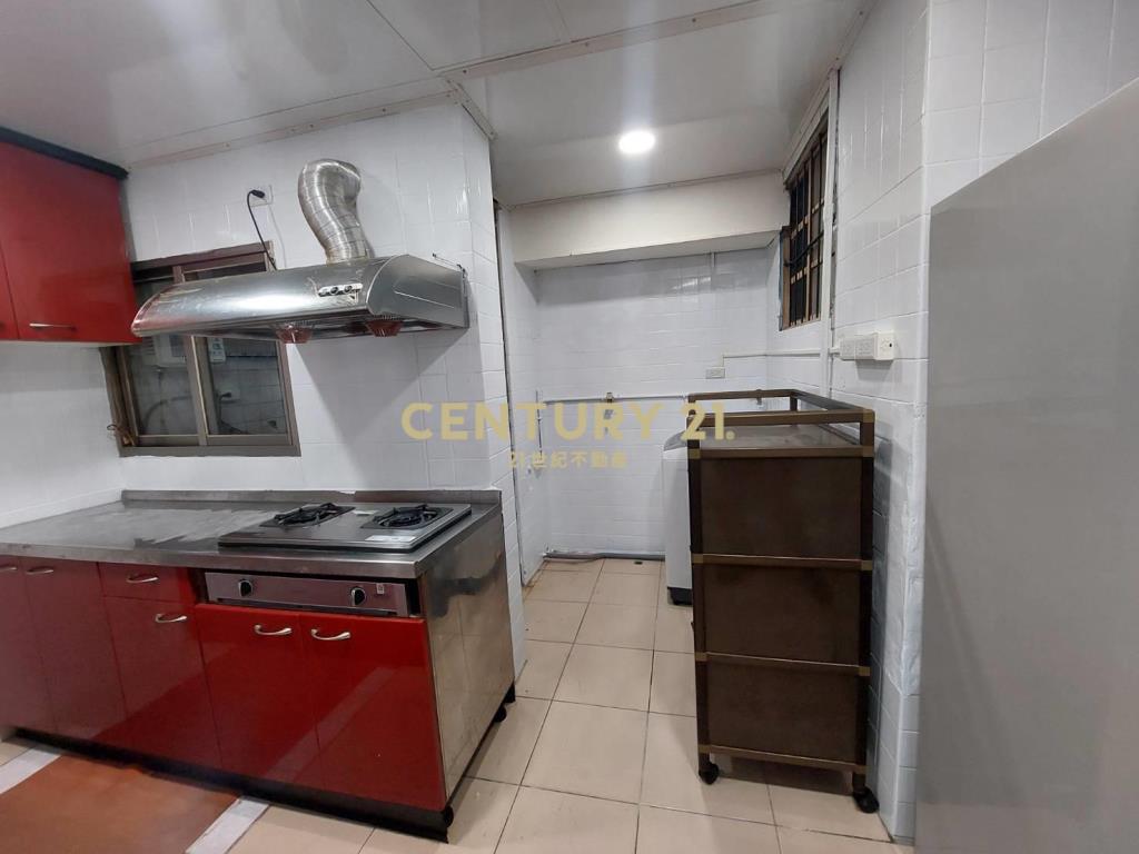 潭美新明公寓一樓門口好停車二房