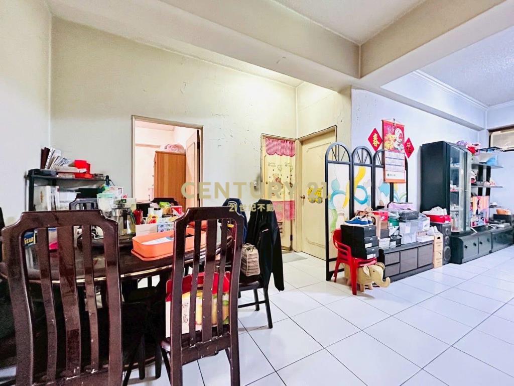 成功民權精華路段採光三房