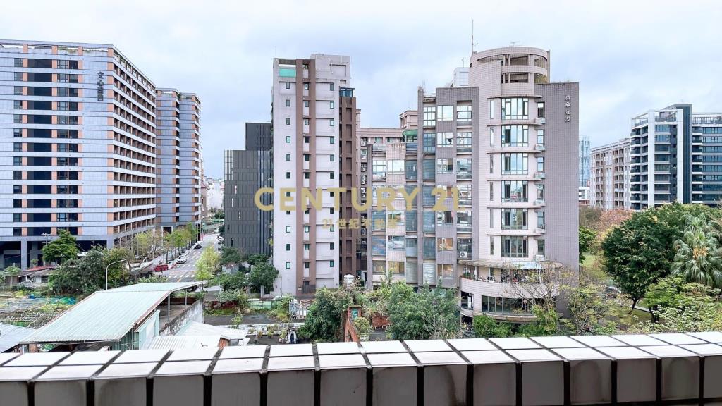 成功民權精華路段採光三房