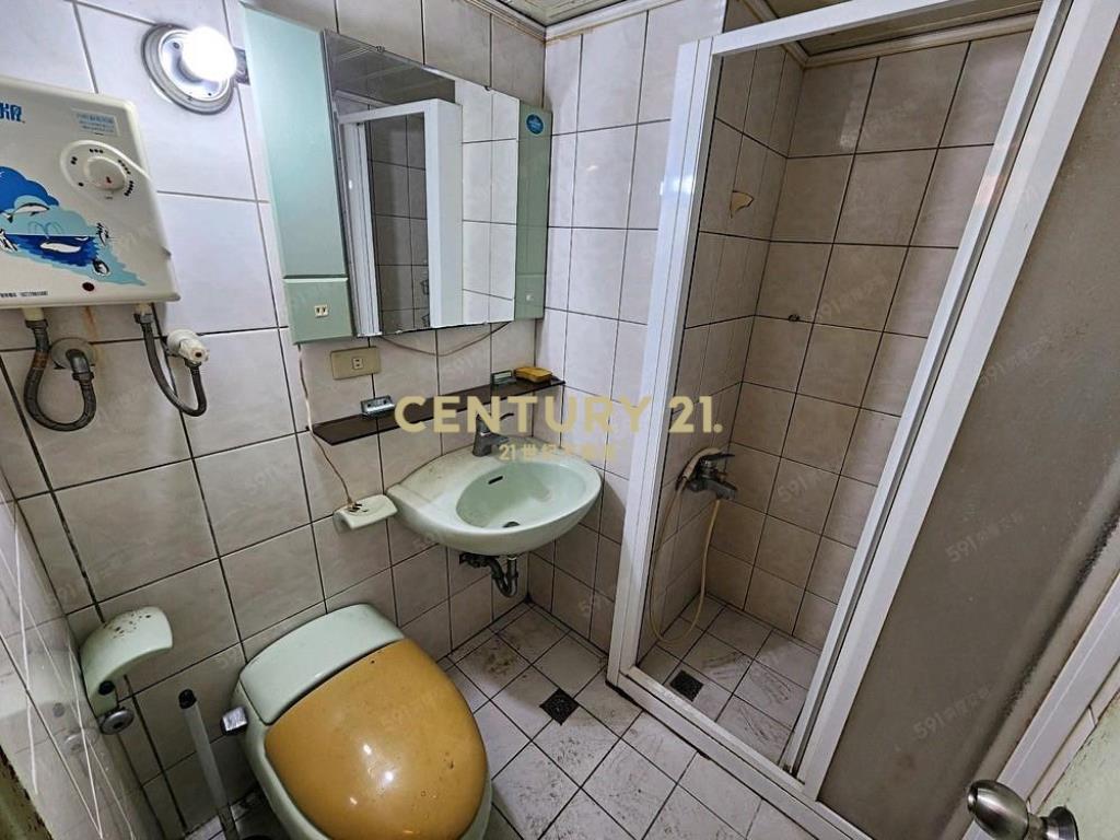 東湖低總價美套房-金元寶