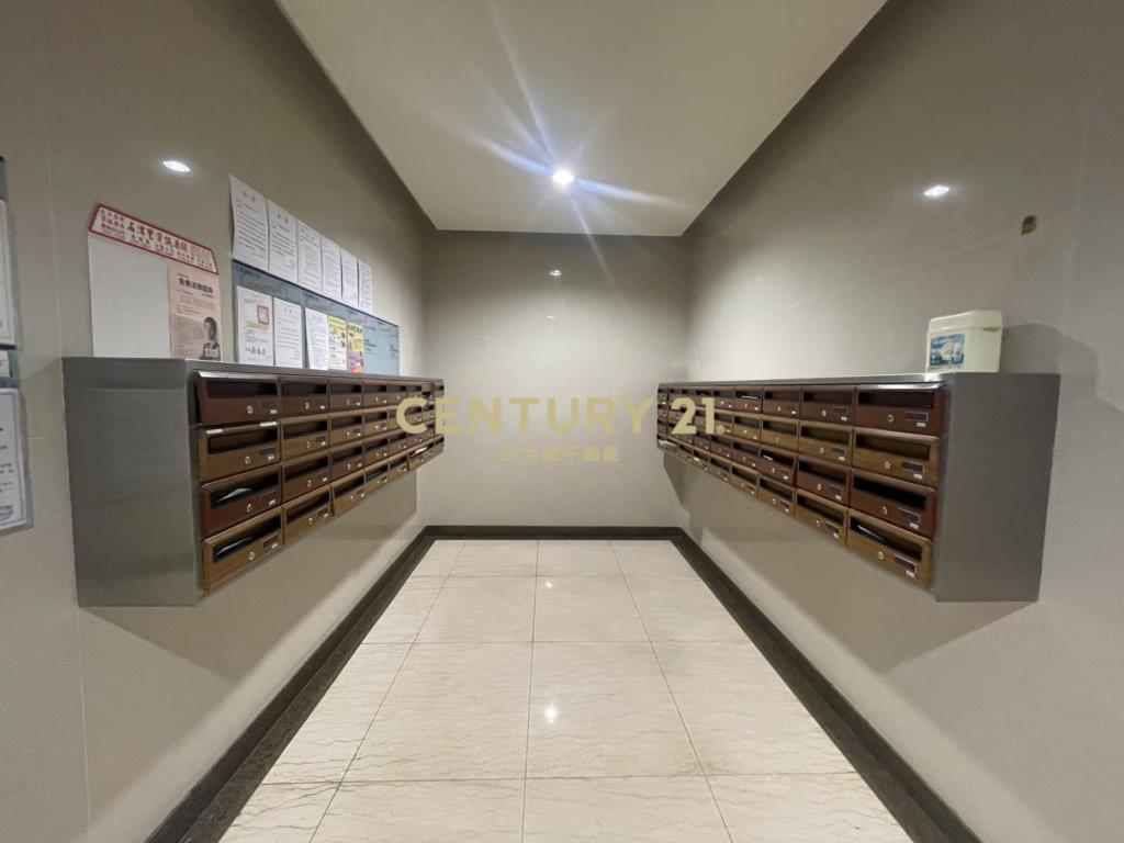 I-COME三面採光河景時尚美妝宅