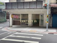 捷運板新站YMCA旁三角窗金店面