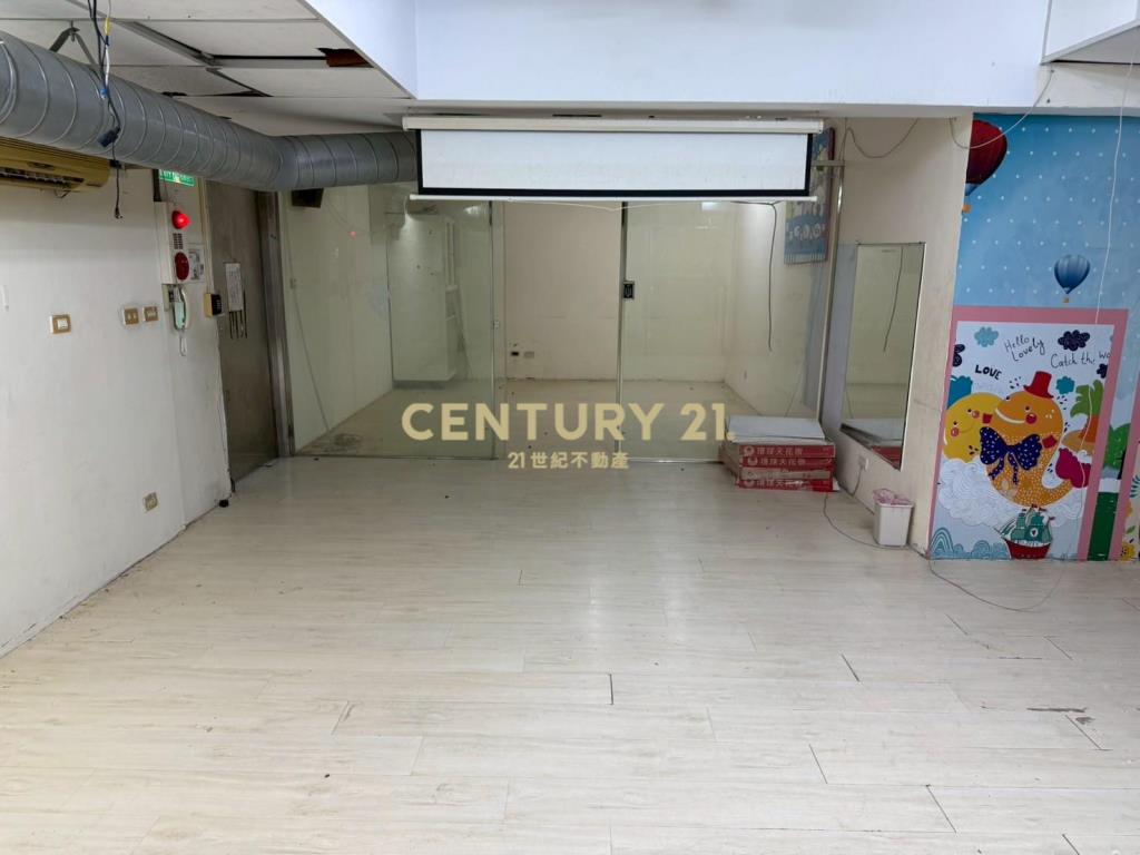 內湖捷運站黃金店面