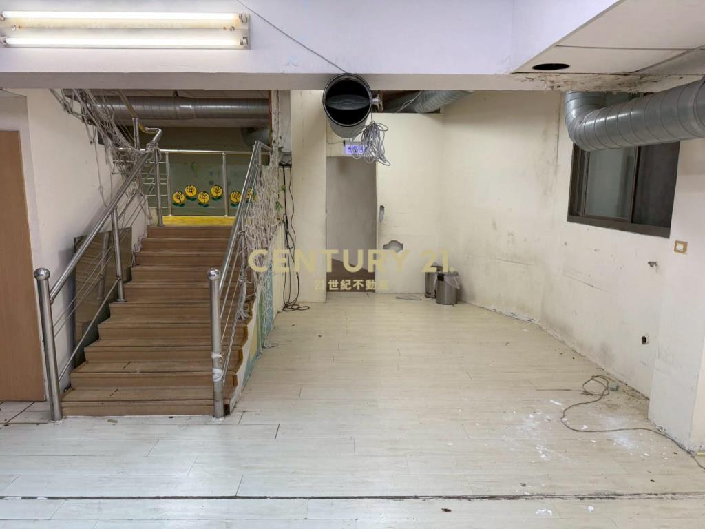 內湖捷運站黃金店面