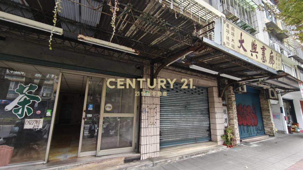 民生東路上民生社區黃金一樓店面