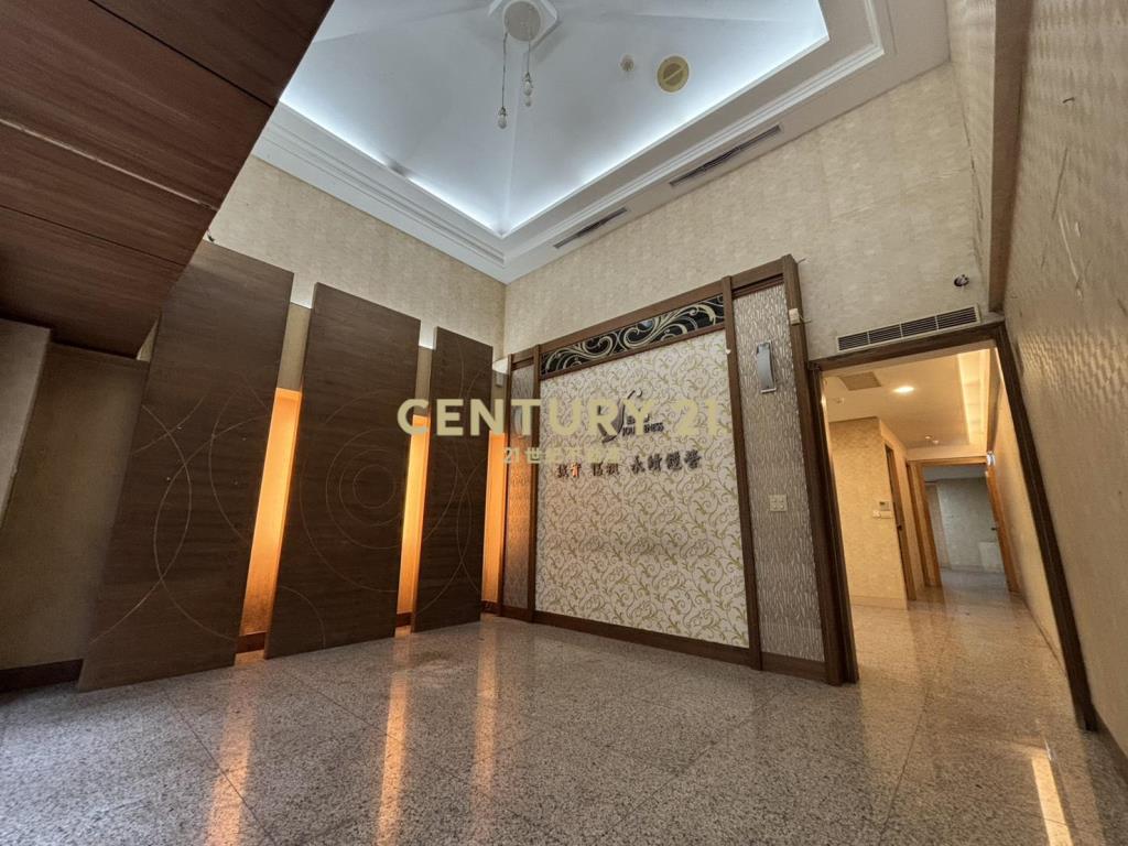 德安御璽正內湖街挑高黃金店面