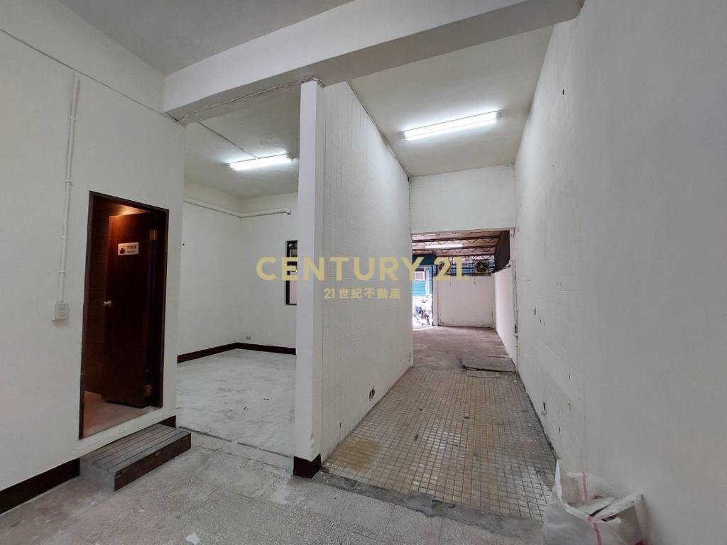 港華街近737巷港墘路店面