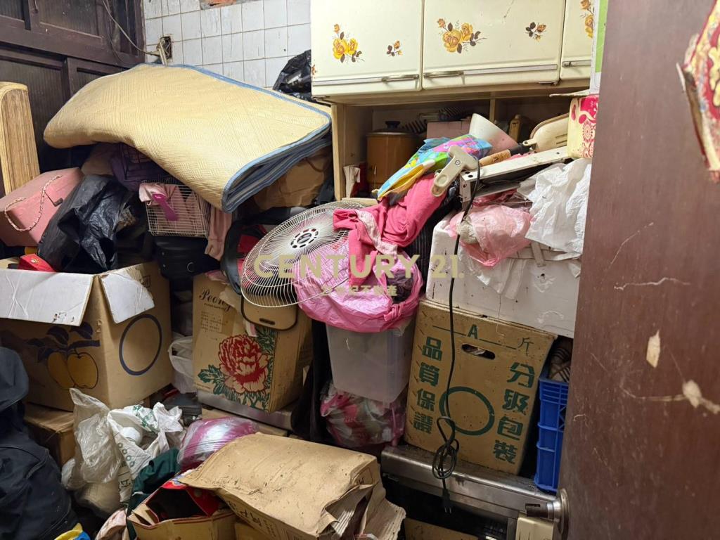 金龍黃昏市場機能一樓