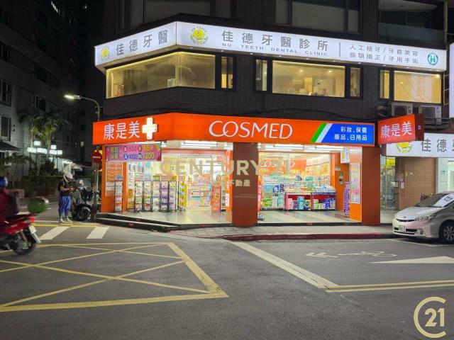 延吉街醒目三角窗旺店