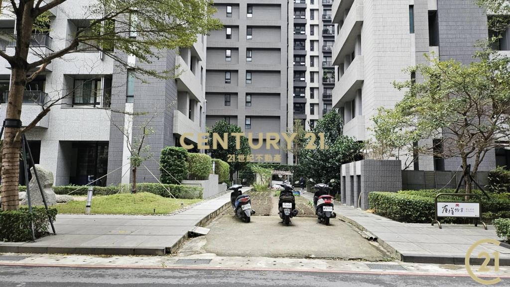 新莊頭前重劃區住二用地