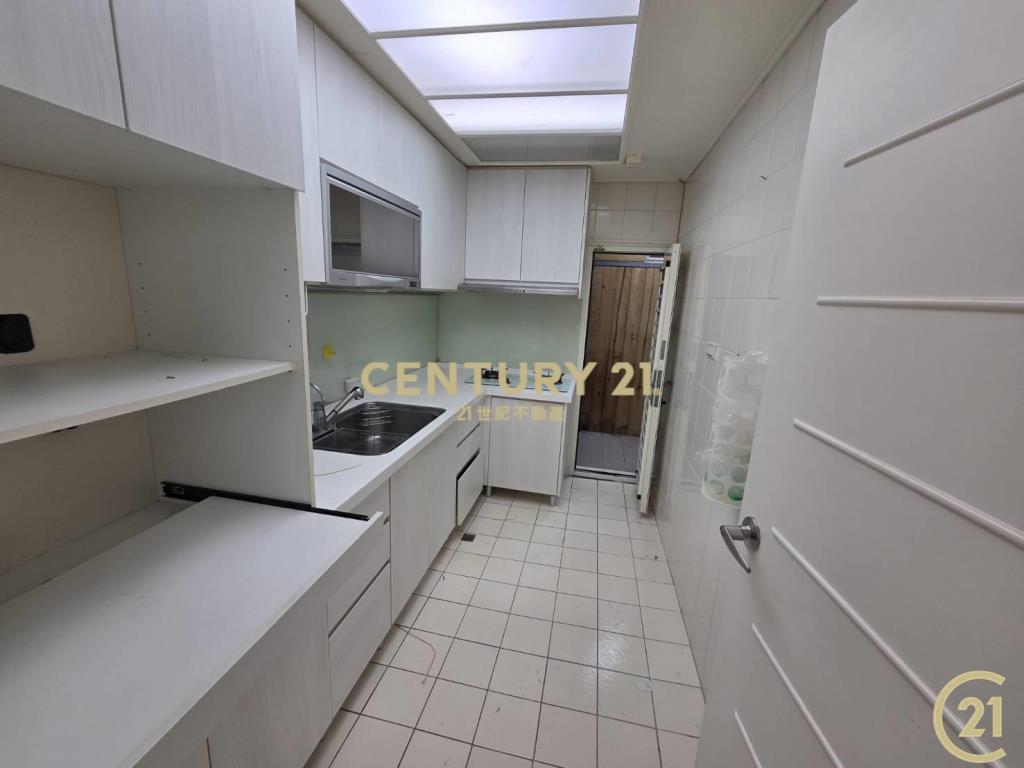 萬芳醫院站一樓前庭3房裝潢美房