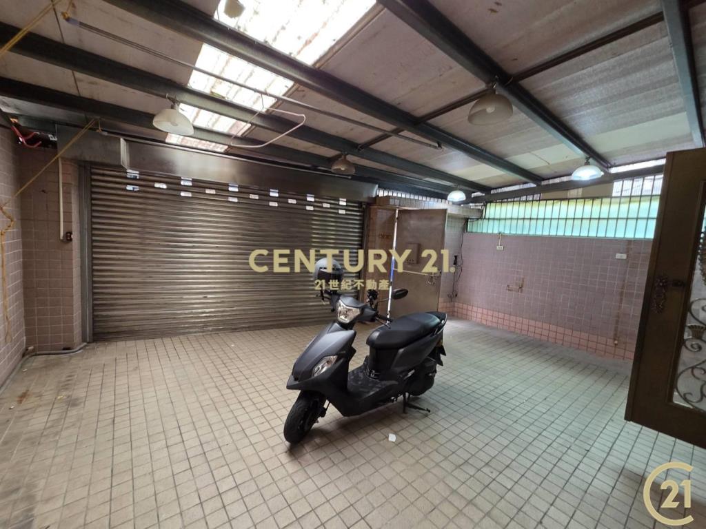 萬芳醫院站一樓前庭3房裝潢美房