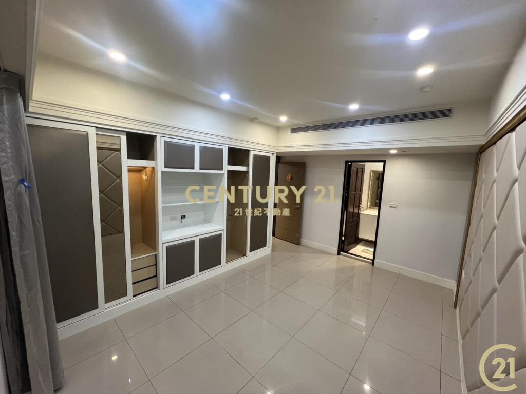 凡登豪宅高貴不貴，喜歡價可談