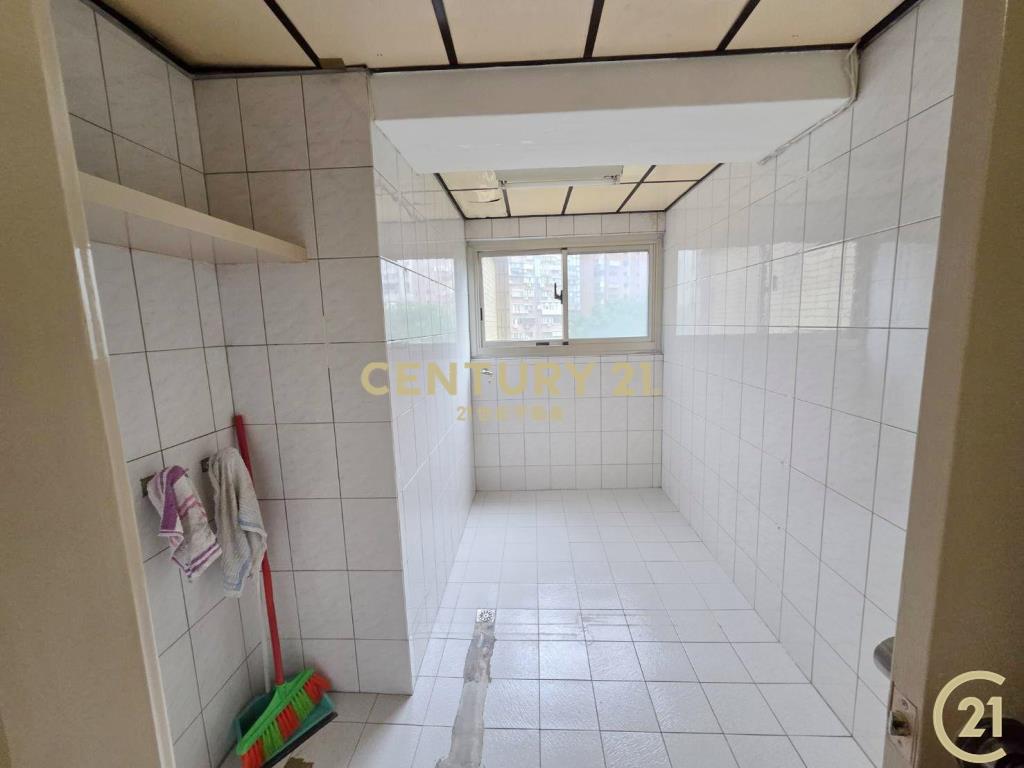 近雙連站/中山商圈/整層住家/簡易裝潢採