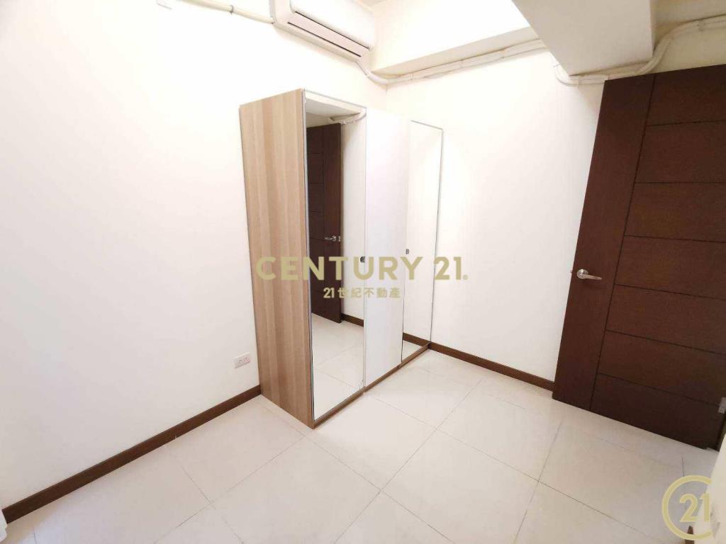 台北晶麒鋼骨制震豪宅，贈專用露台高貴奢華