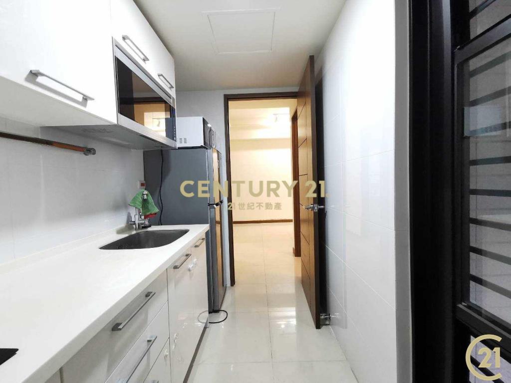 台北晶麒鋼骨制震豪宅，贈專用露台高貴奢華