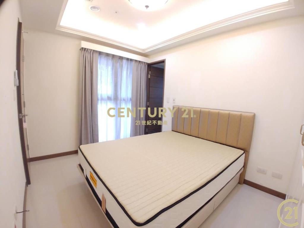 西門台北晶麒豪宅3房坡平車位5星奢華公設