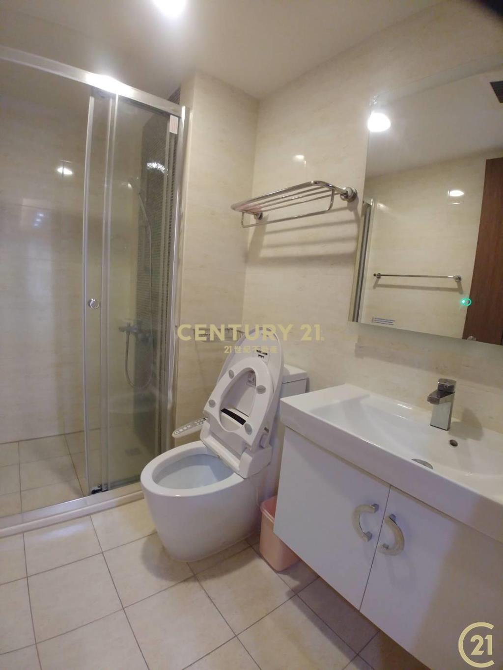 西門台北晶麒豪宅3房坡平車位5星奢華公設