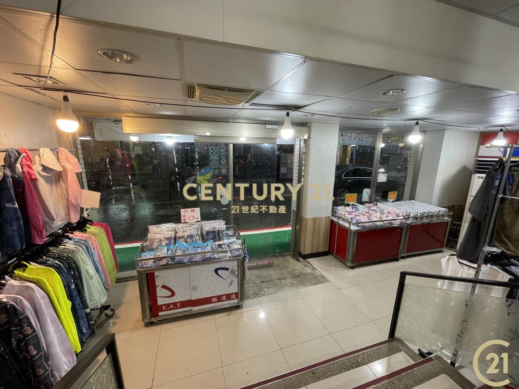 東區延吉商圈面寬實用空間大金店面