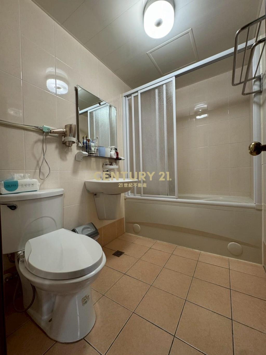 平鎮國中源美亞典3房車