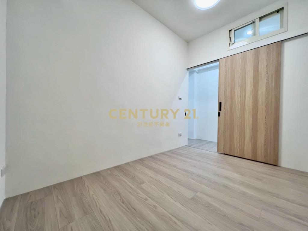 藝文捷運G11電梯裝潢美2房