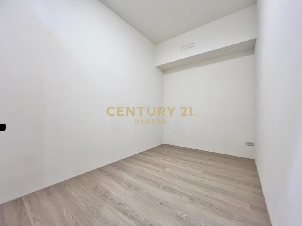 藝文捷運G11電梯裝潢美2房