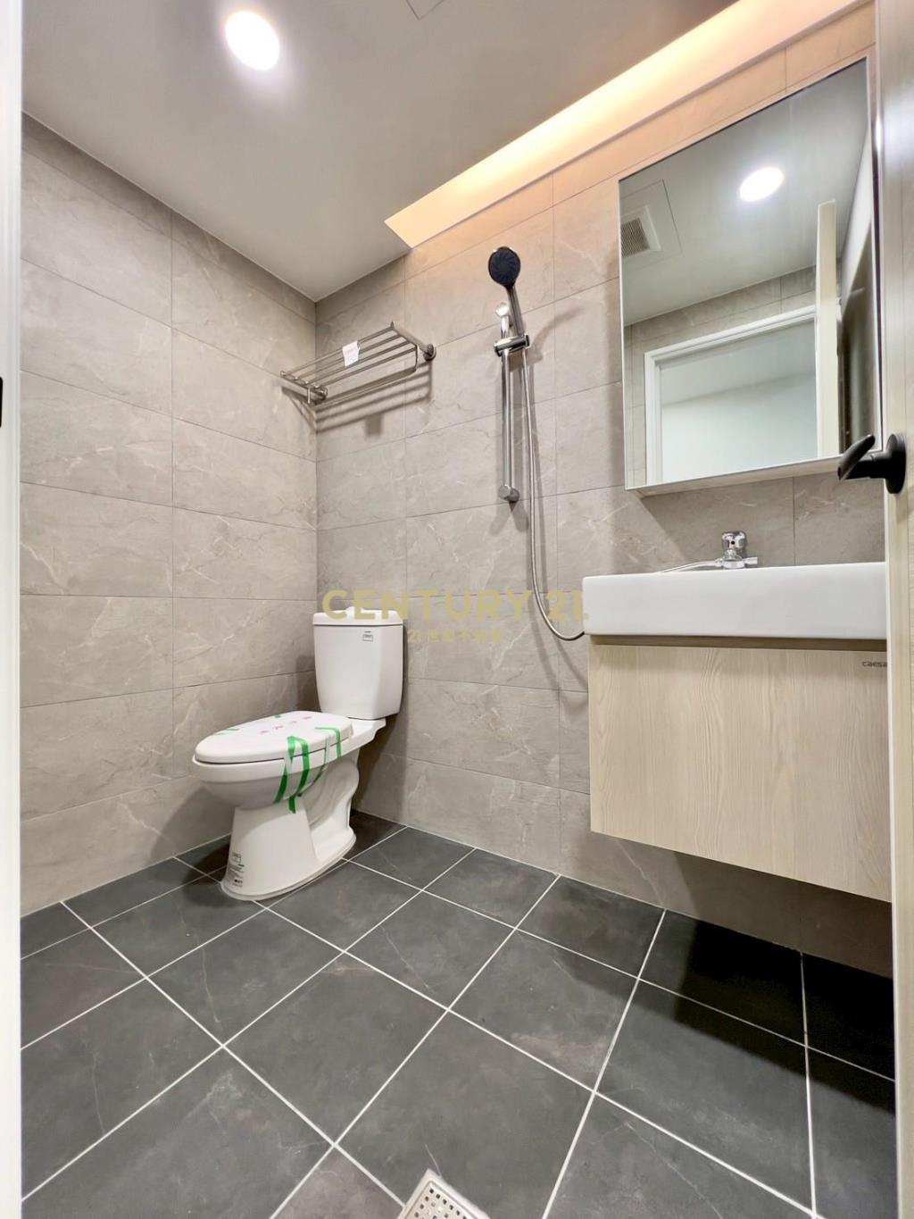 藝文捷運G11電梯裝潢美2房