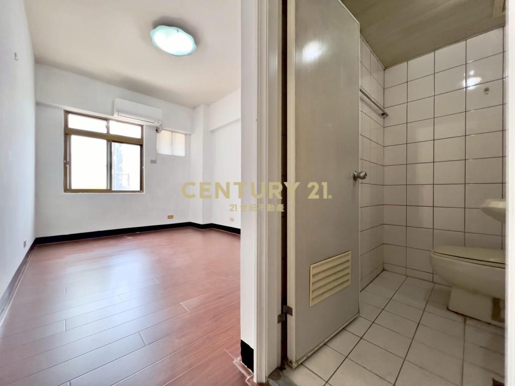 林森國小薔薇廣場電梯三房車